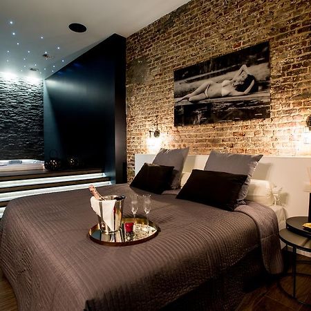 Chambre Avec Jacuzzi Sauna Privatif Bruxelles Eksteriør billede